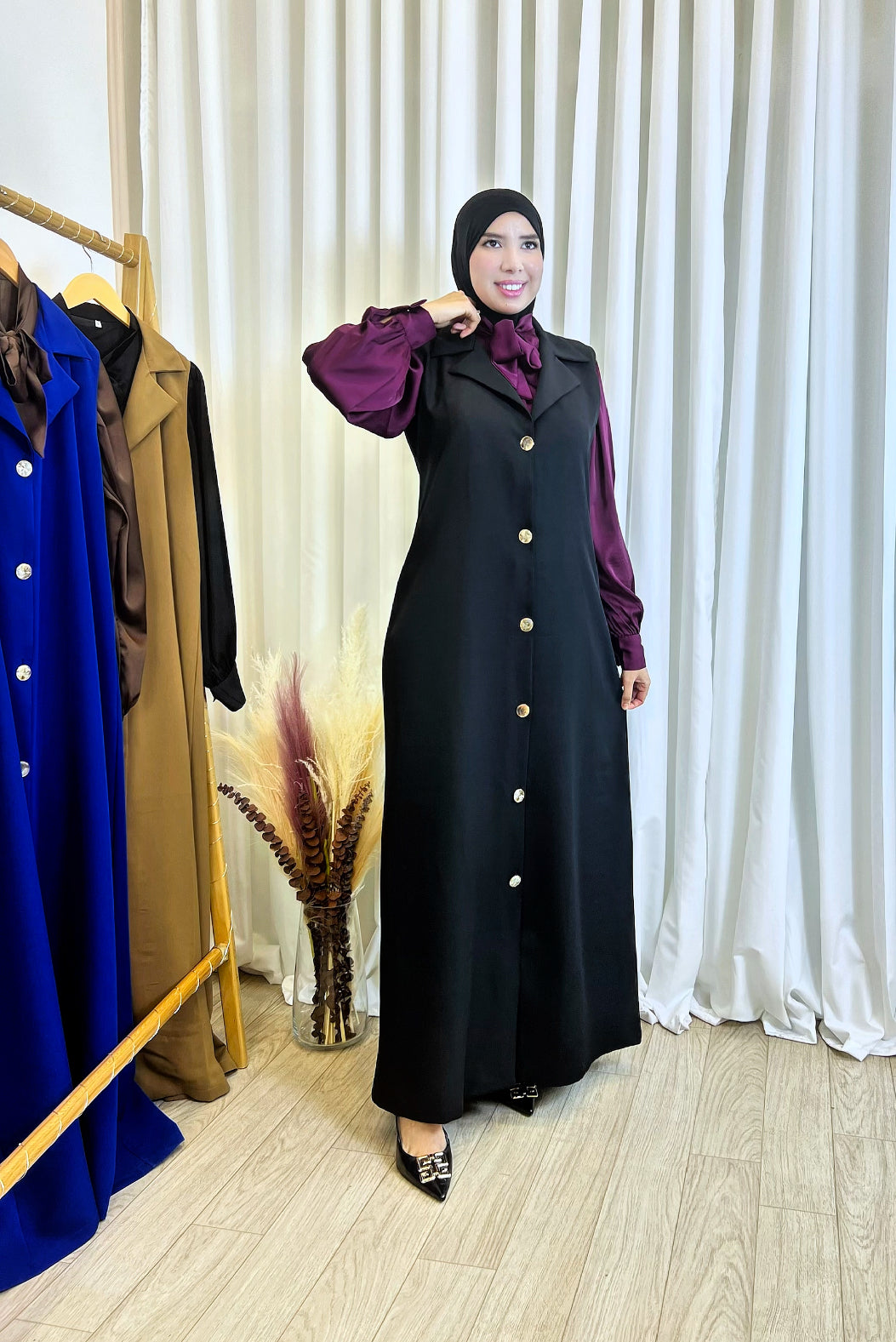 Robe Amira Black