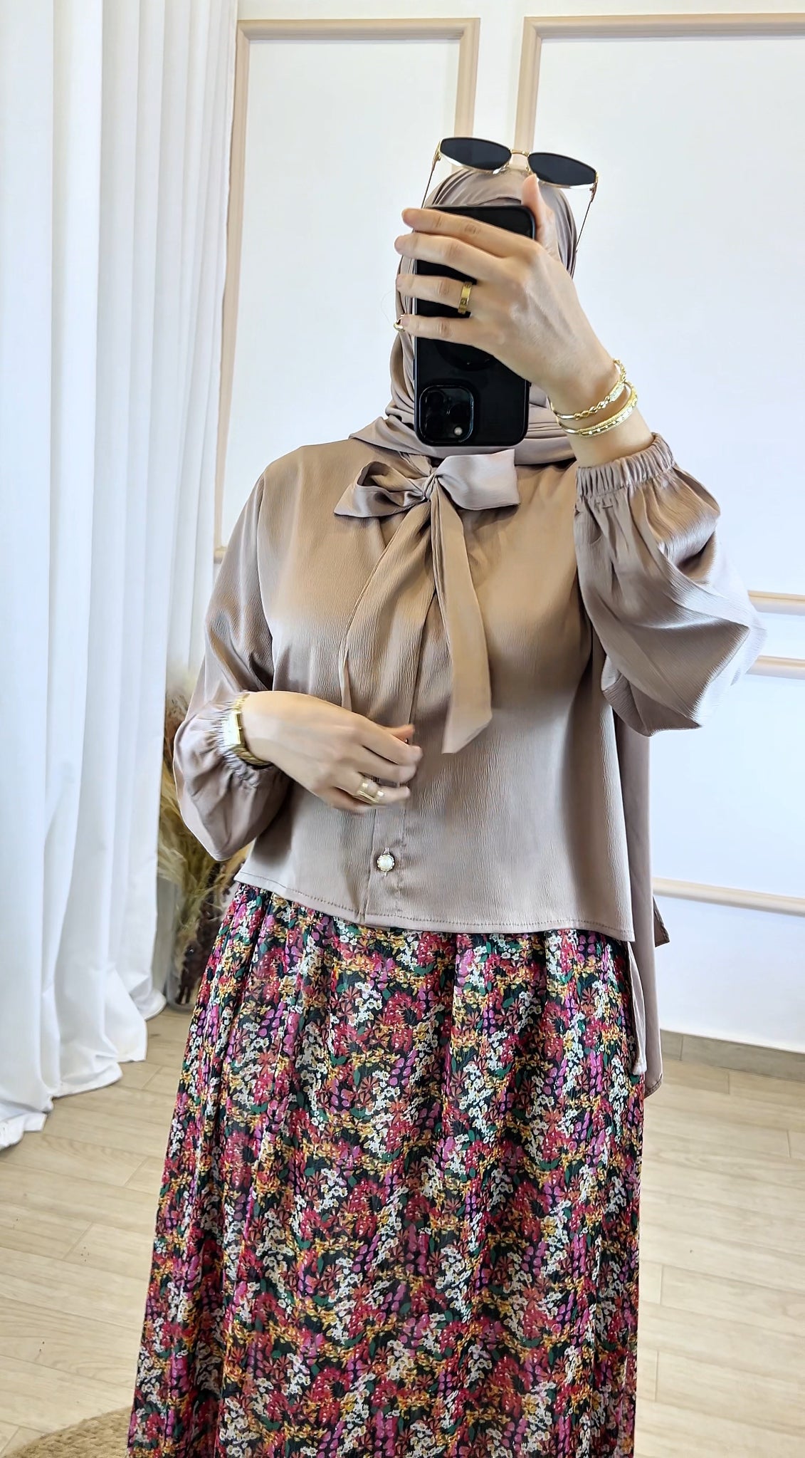 Ensemble jupe et chemise fleurie