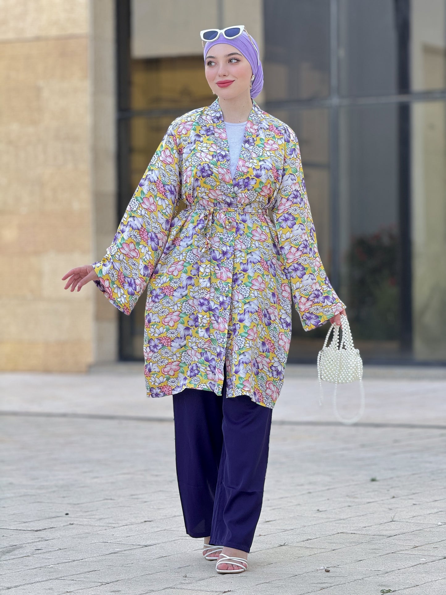 Ensemble Lilya purple flowers