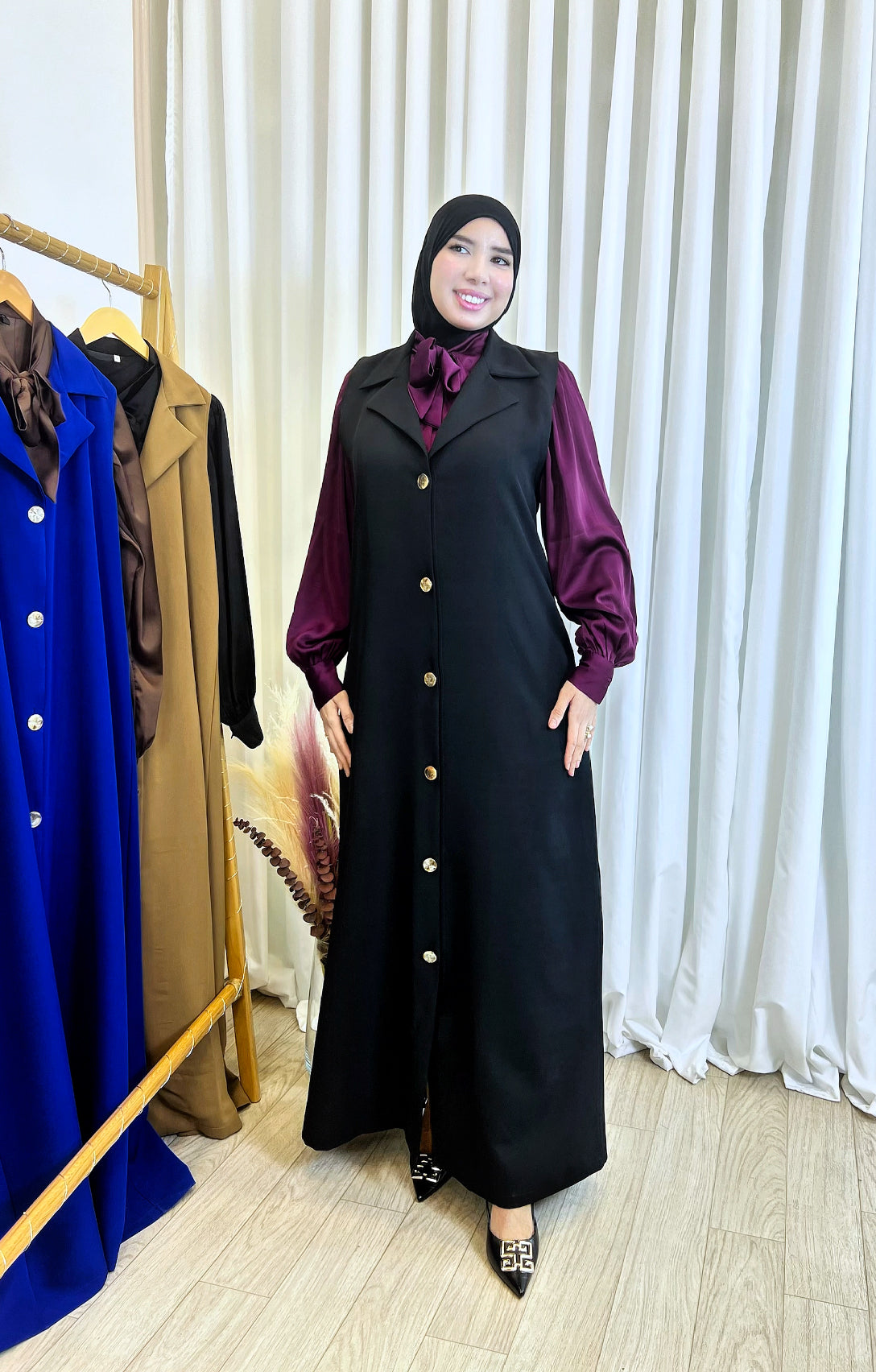 Robe Amira Black