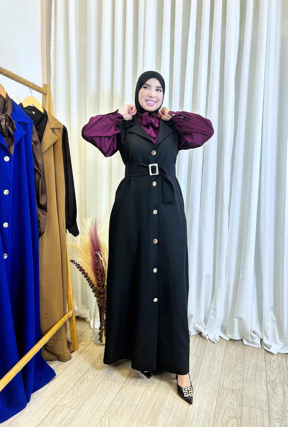 Robe Amira Black