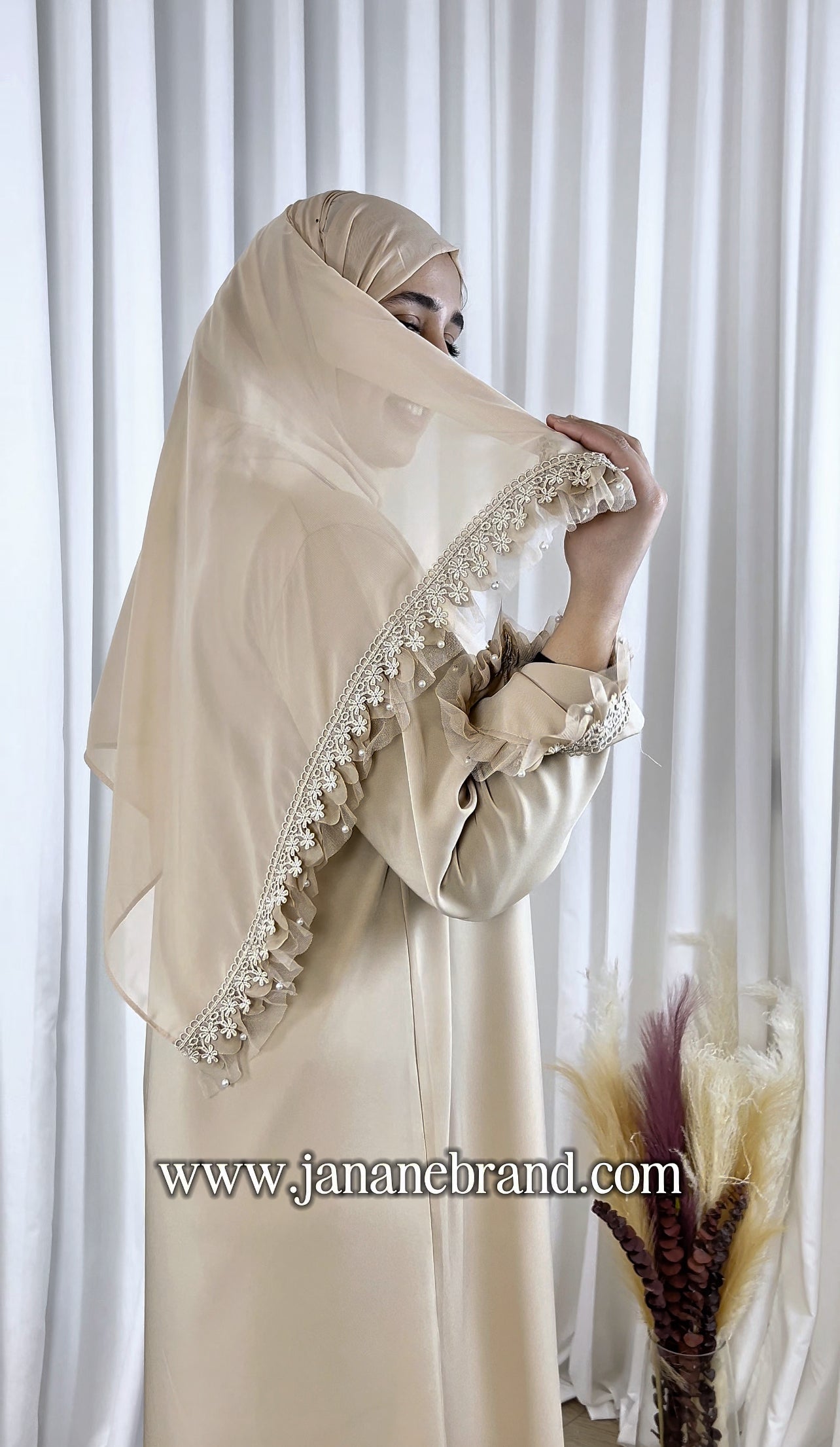 Abaya Musk avec châle simple