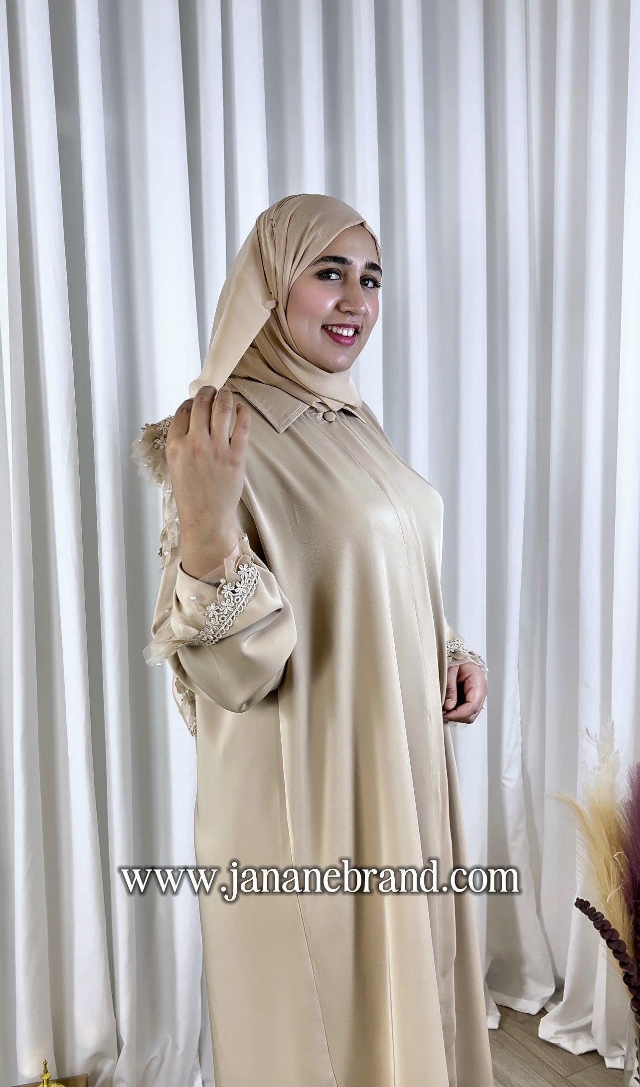 Abaya Musk avec châle simple
