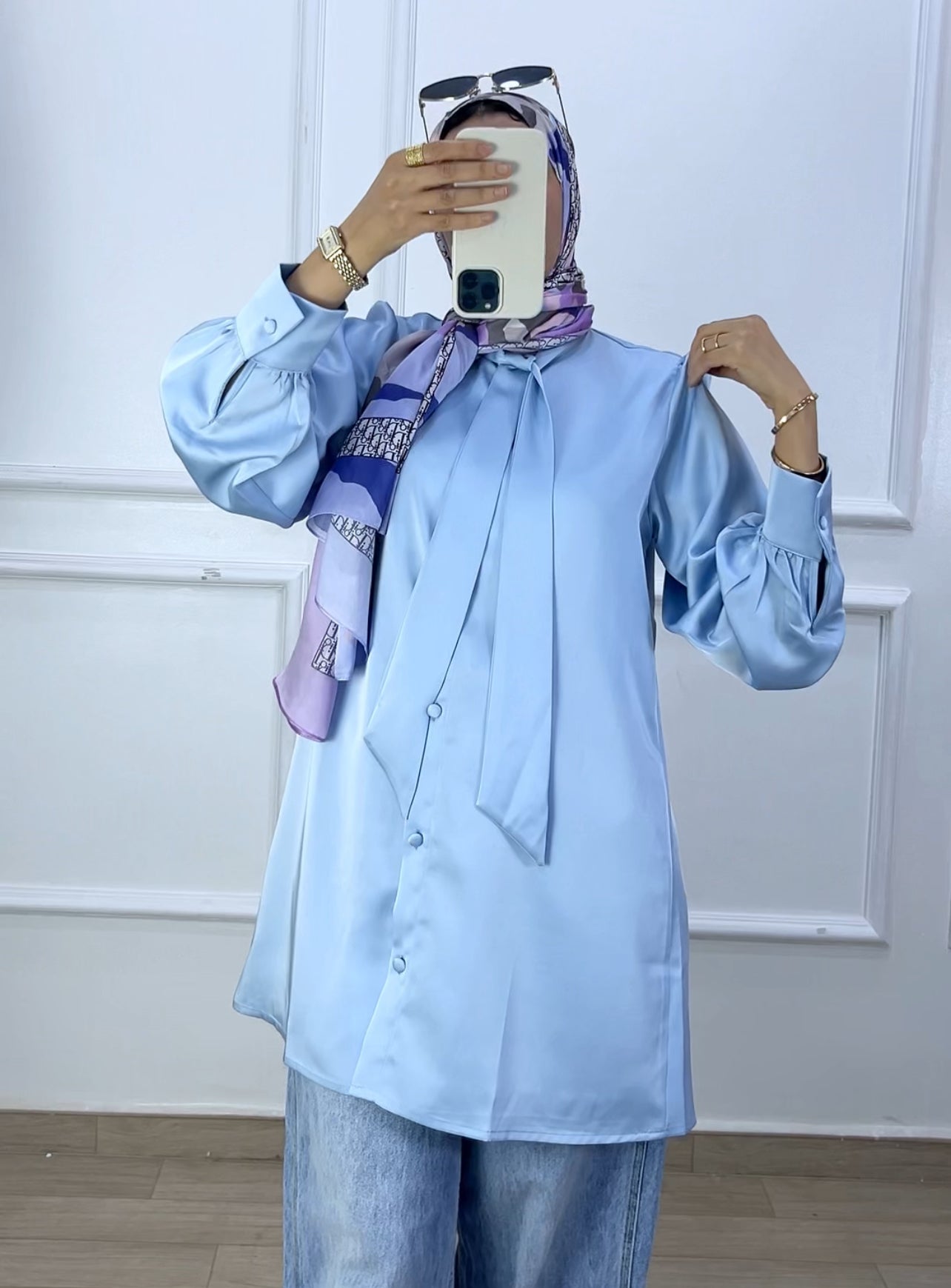 Chemise louna satiné  bleu ciel