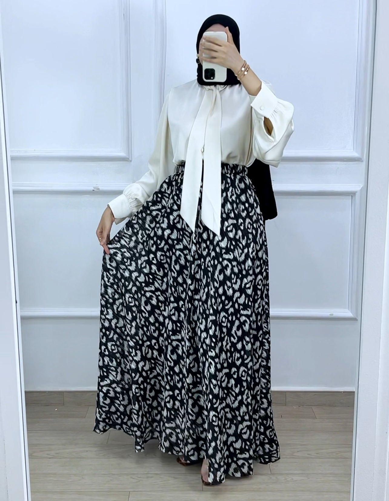 Ensemble  jupe mousline  et chemise satiné White&black