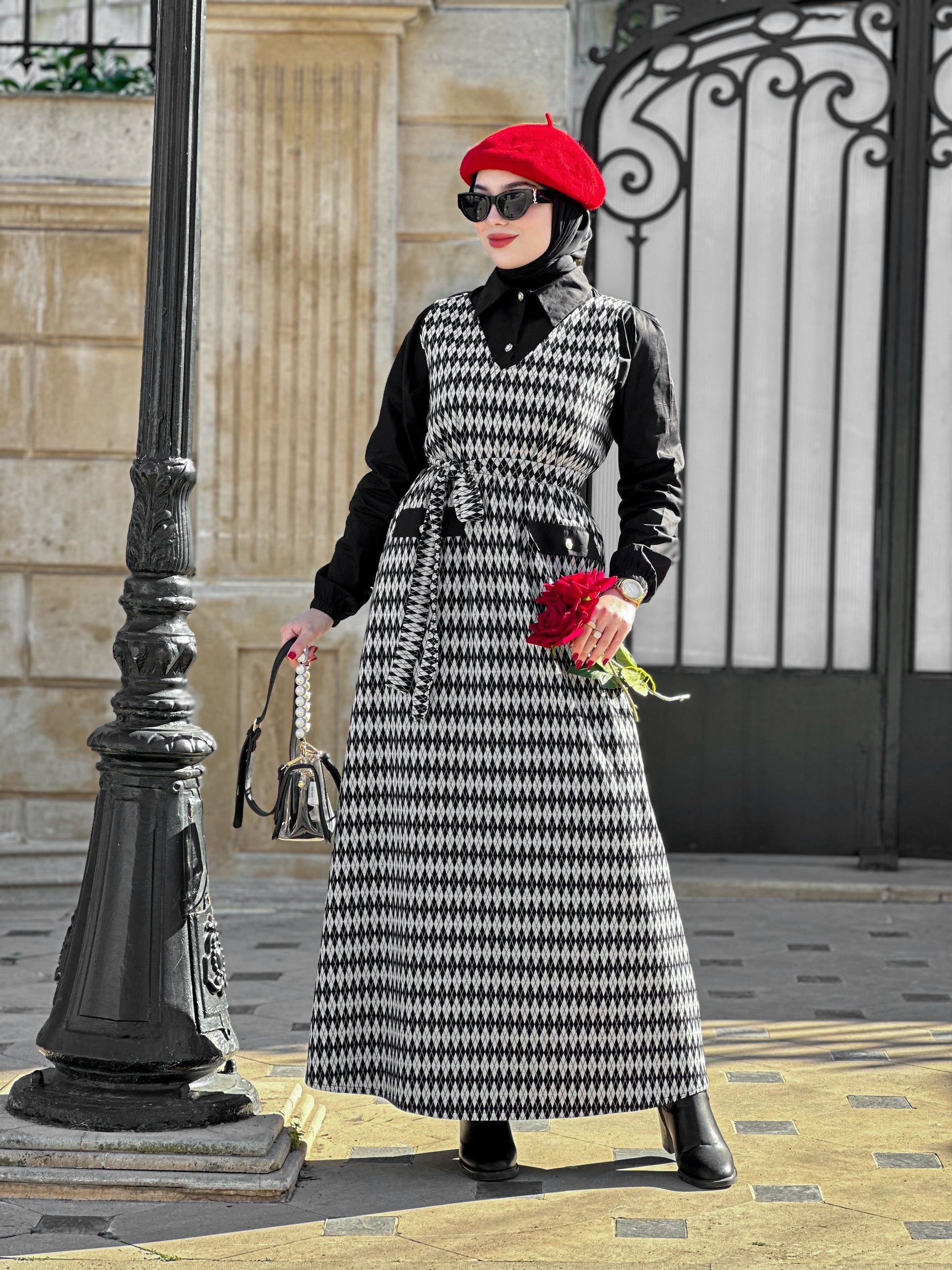 Robe chams black